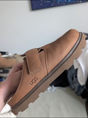 UGG Men's Chestnut Leather Slip-On Loafer